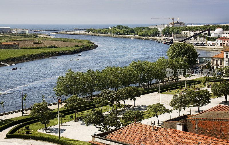 Vila do Conde城市景观，Ave河，海景，葡萄牙。